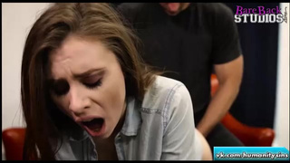 Порно инцест с дочкой рачком