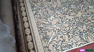 Один раз выебал сводную сестру, и теперь делает так постоянно