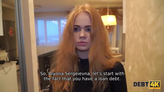 Коллектор жестко дрючит в позе раком рыжую русскую должницу