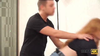 Коллектор жестко дрючит в позе раком рыжую русскую должницу