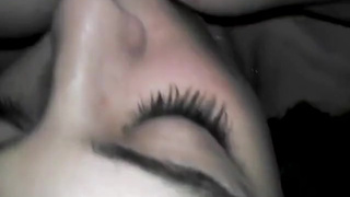 Чувак выложил анальное порно со своей юной невестой