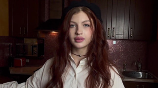 Риелтор вы так себе, а на хуйке повертеть можно — после траха в ротик