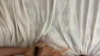 Анал раскрепощает — в попку засажу, ты расслабишься, а то зажатая